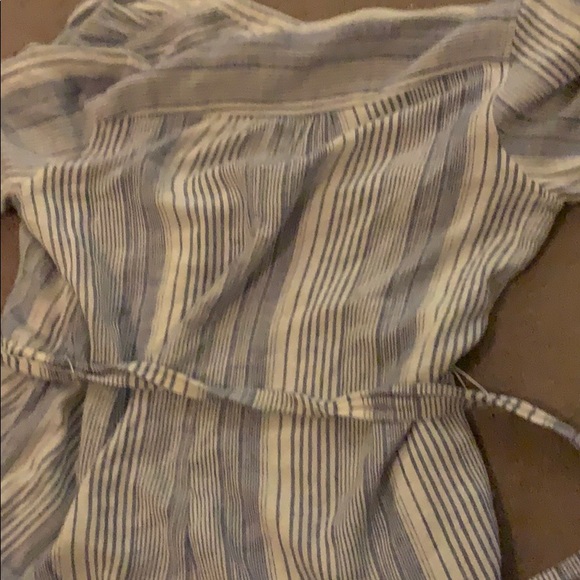 Striped romper - Picture 3 of 3